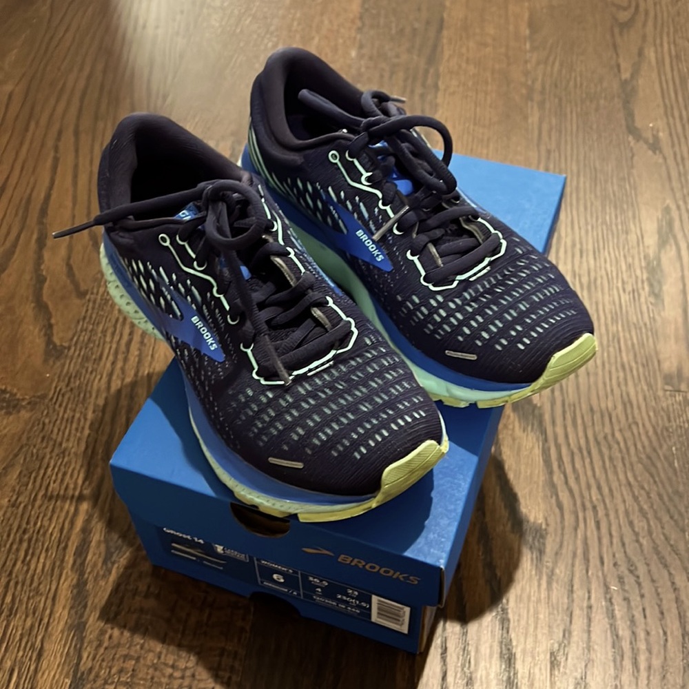 Brooks Ghost 13 - Picture 2 of 8